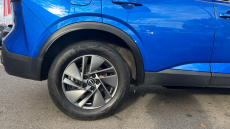 Nissan Qashqai 1.3 DiG-T MH Acenta Premium 5dr Petrol Hatchback